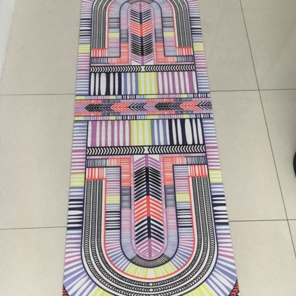 Mara Hoffman yoga mat